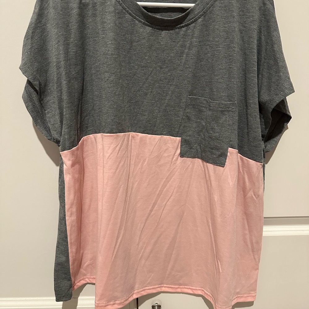 SHEIN Gray and Pink Short Sleeve Tee